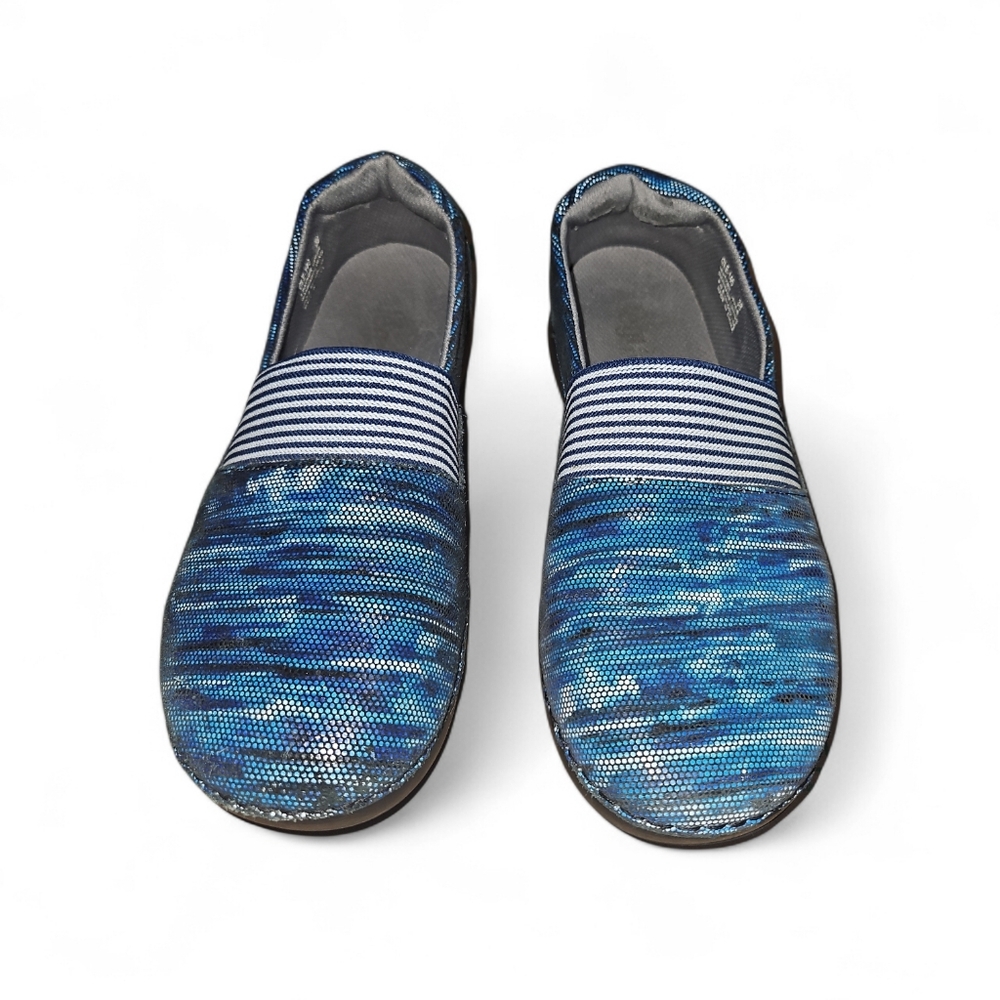Alegria Women's Glee Slip-on Shoes Wavy Navy Color Size 38